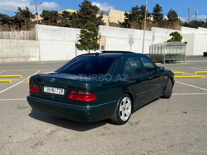 Mercedes E 230 1996, 280,000 km - 2.3 l - Bakı
