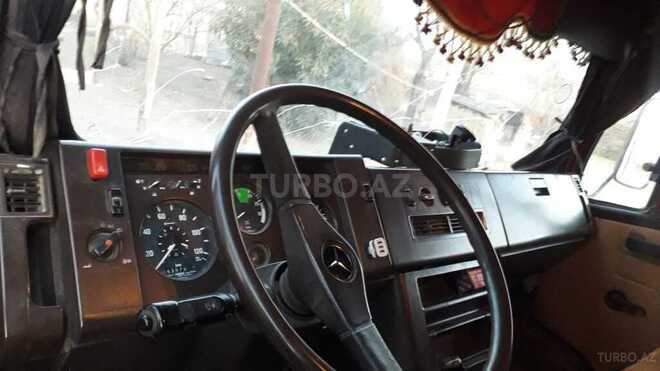 Mercedes 811 D 1990, 350,000 km - 4.0 л - Bərdə
