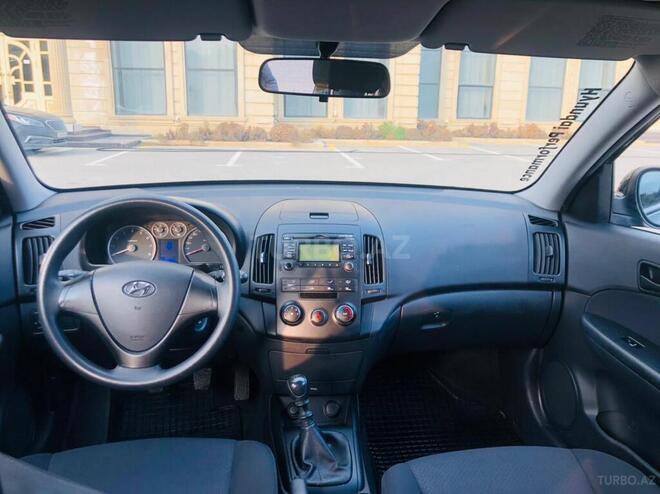Hyundai i30 2008, 217,000 km - 1.4 л - Bakı