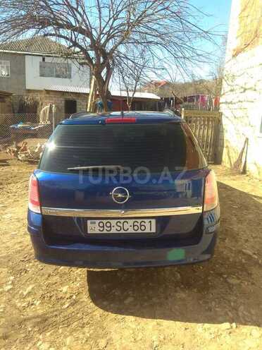 Opel Astra 2006, 265,000 km - 1.4 л - Qusar
