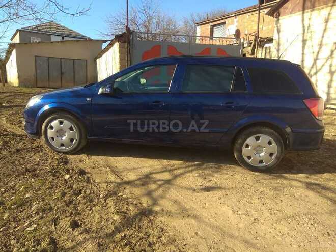 Opel Astra 2006, 265,000 km - 1.4 л - Qusar