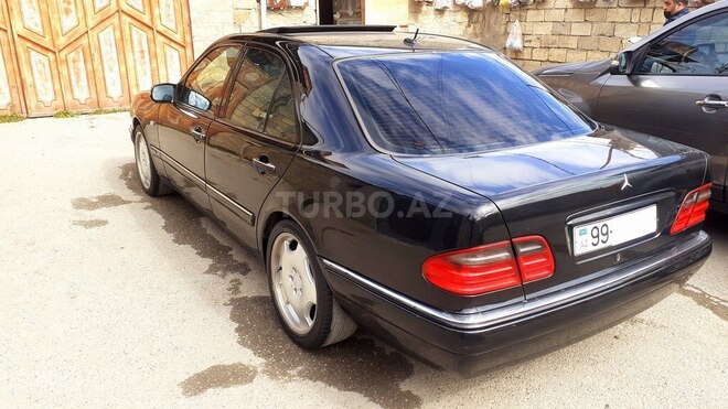 Mercedes E 280 1999, 370,521 km - 2.8 l - Bakı