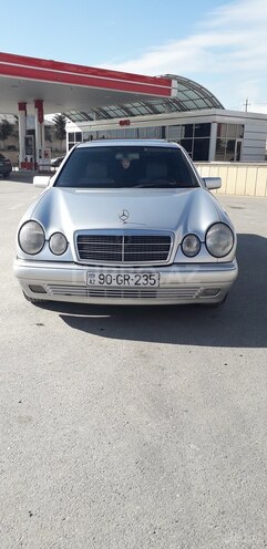 Mercedes E 230 1995, 389,000 km - 2.3 l - Bakı