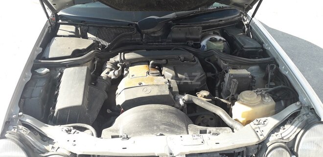 Mercedes E 230 1995, 389,000 km - 2.3 l - Bakı