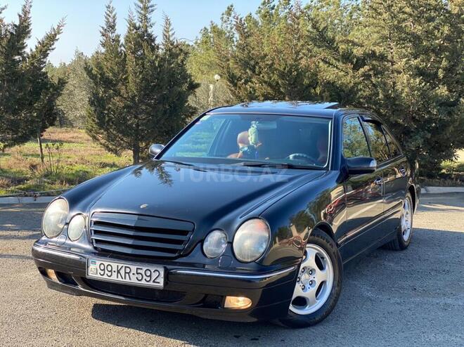 Mercedes E 240 2000, 263,800 km - 2.6 л - Bakı