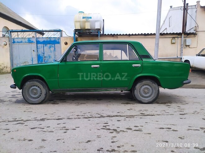 LADA (VAZ) 21011 1983, 145,600 km - 1.3 л - Bakı