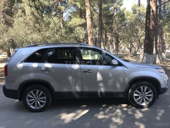 Kia Sorento 2009, 185,000 km - 2.0 l - Sumqayıt