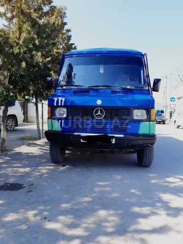 Mercedes 208 D 1993, 255,000 km - 2.9 l - Kürdəmir