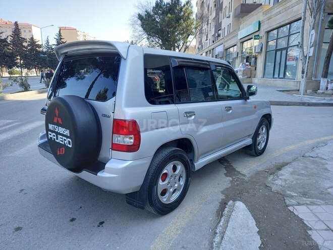 Mitsubishi Pajero io 2002, 237,000 km - 2.0 л - Sumqayıt