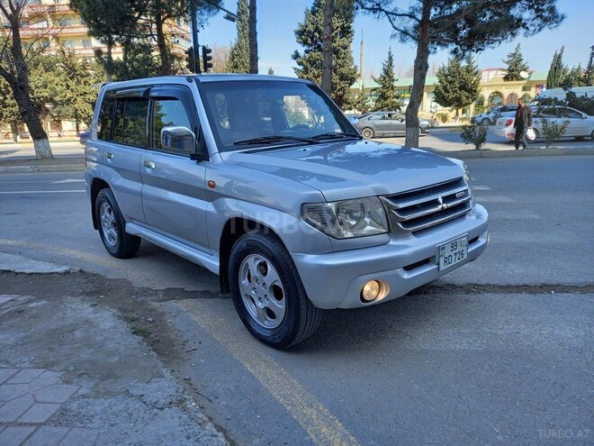 Mitsubishi Pajero io 2002, 237,000 km - 2.0 л - Sumqayıt