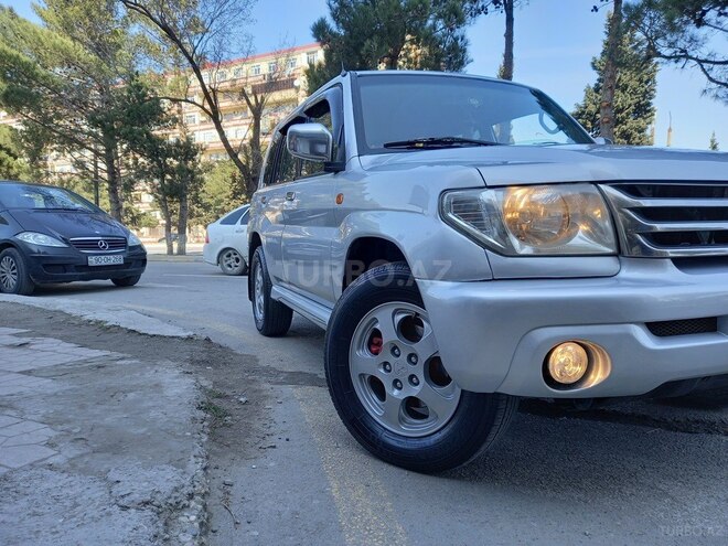 Mitsubishi Pajero io 2002, 237,000 km - 2.0 л - Sumqayıt