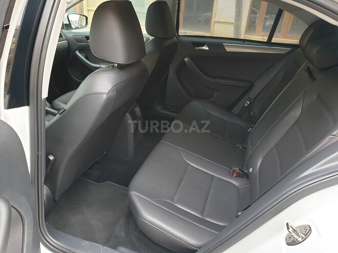 Volkswagen Jetta 2015, 49,000 km - 1.8 л - Bakı