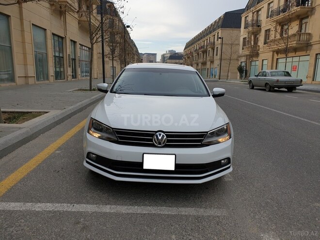 Volkswagen Jetta 2015, 49,000 km - 1.8 л - Bakı