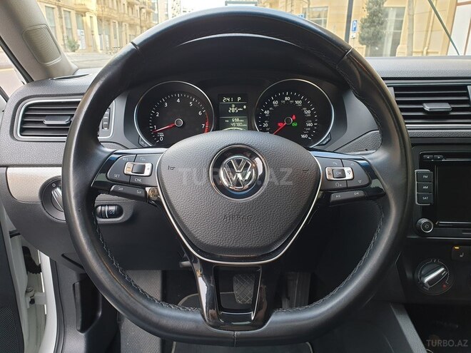 Volkswagen Jetta 2015, 49,000 km - 1.8 л - Bakı
