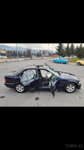 BMW 318 1993, 0 km - 1.9 l - Zaqatala