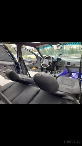 BMW 318 1993, 0 km - 1.9 l - Zaqatala