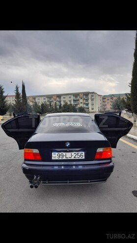 BMW 318 1993, 0 km - 1.9 l - Zaqatala