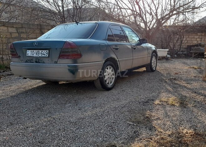 Mercedes C 180 1995, 430,000 km - 1.8 l - Sumqayıt