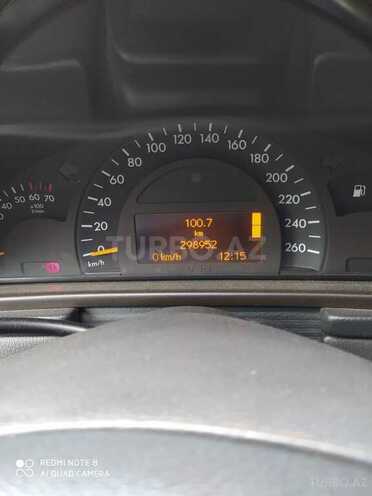 Mercedes C 200 2000, 298,000 km - 2.0 l - Bakı