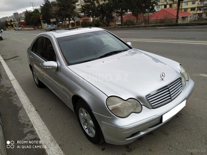 Mercedes C 200 2000, 298,000 km - 2.0 l - Bakı