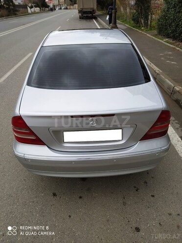 Mercedes C 200 2000, 298,000 km - 2.0 l - Bakı