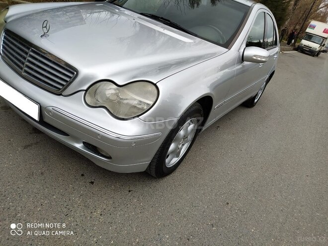 Mercedes C 200 2000, 298,000 km - 2.0 l - Bakı