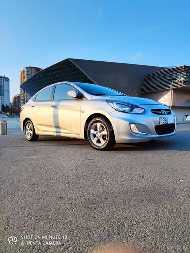 Hyundai Accent 2014, 160,000 km - 1.6 l - Bakı