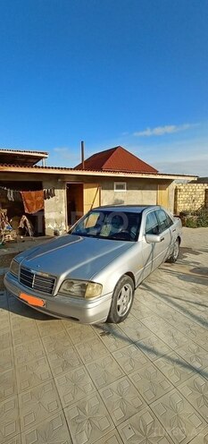 Mercedes C 180 1993, 300,000 km - 1.8 l - Neftçala