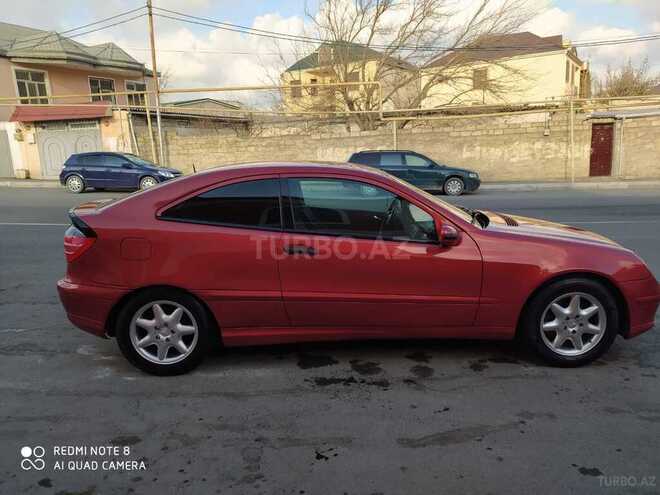 Mercedes C 230 2001, 264,000 km - 2.3 l - Bakı