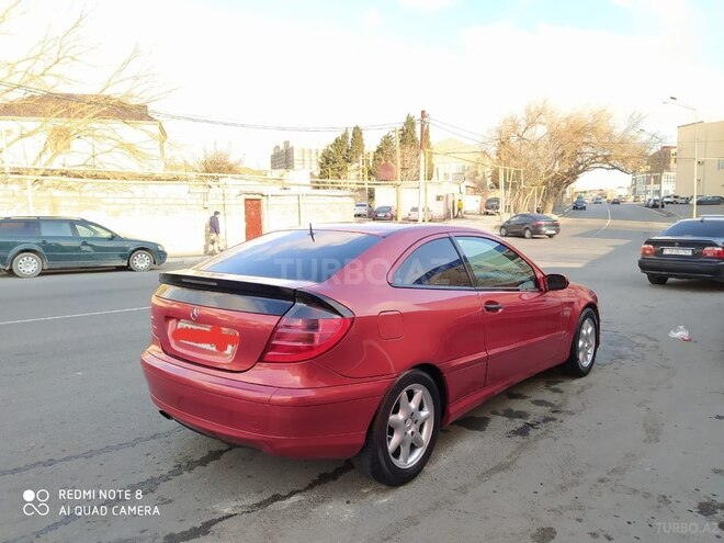 Mercedes C 230 2001, 264,000 km - 2.3 l - Bakı