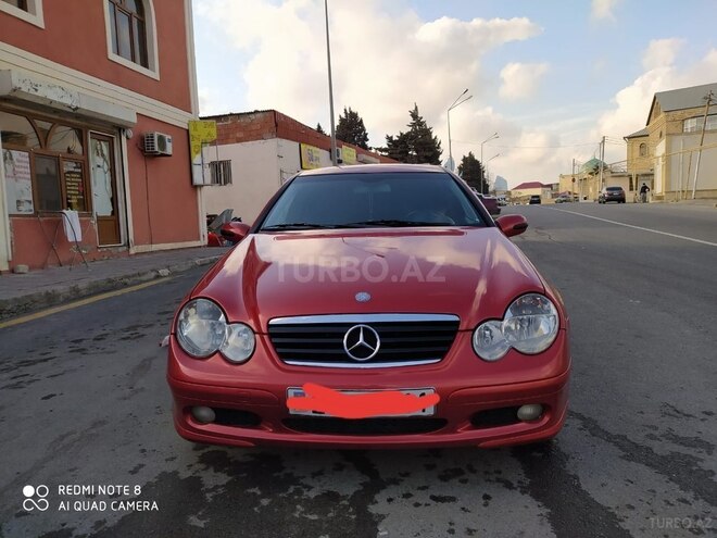 Mercedes C 230 2001, 264,000 km - 2.3 l - Bakı