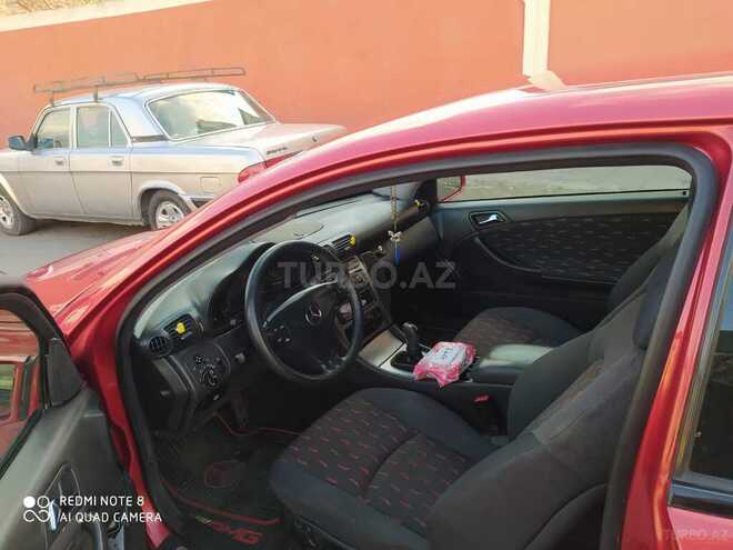 Mercedes C 230 2001, 264,000 km - 2.3 l - Bakı