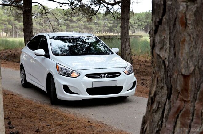 Hyundai Accent 2016, 60,000 km - 1.6 l - Bakı