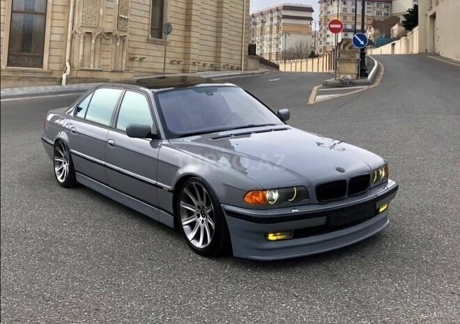 BMW 735 1998, 320,000 km - 3.5 l - Bakı