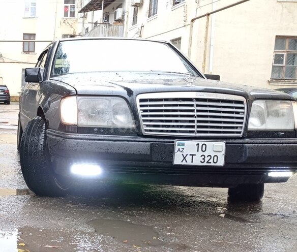 Mercedes E 320 1994, 350,000 km - 3.2 l - Sumqayıt