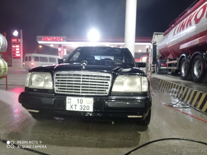 Mercedes E 320 1994, 350,000 km - 3.2 l - Sumqayıt