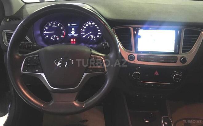 Hyundai Accent 2019, 24,000 km - 1.6 l - Gəncə