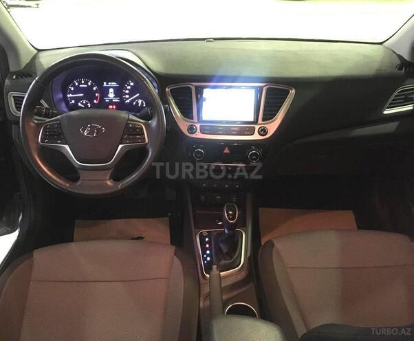 Hyundai Accent 2019, 24,000 km - 1.6 l - Gəncə