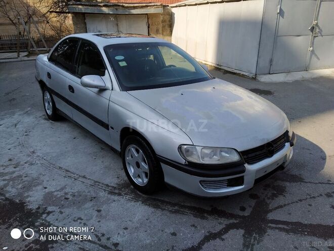 Opel Omega 1996, 328,860 km - 2.0 l - Bakı