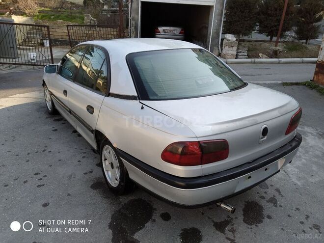Opel Omega 1996, 328,860 km - 2.0 l - Bakı