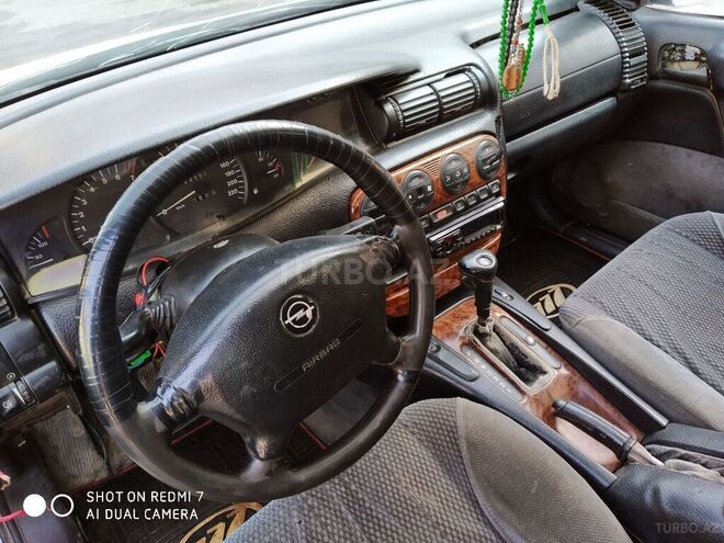 Opel Omega 1996, 328,860 km - 2.0 l - Bakı