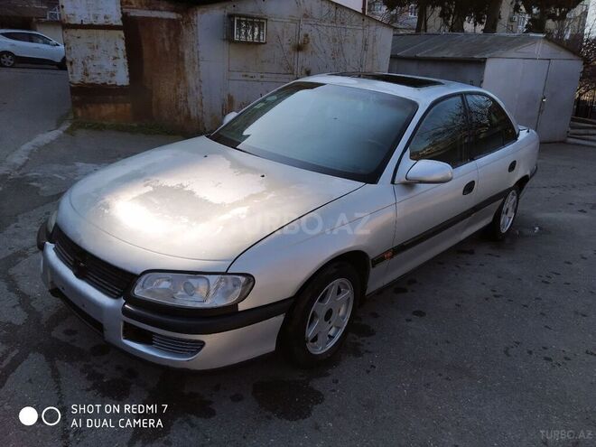 Opel Omega 1996, 328,860 km - 2.0 l - Bakı