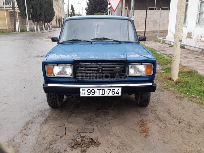 LADA (VAZ) 2107 1990, 400,000 km - 1.6 l - Salyan