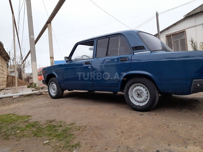 LADA (VAZ) 2107 1990, 400,000 km - 1.6 l - Salyan