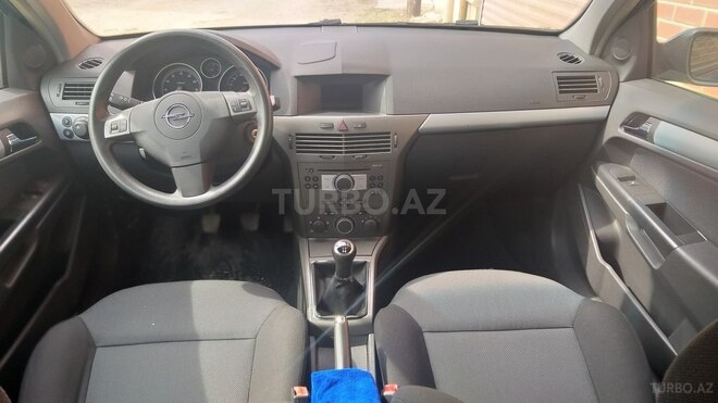 Opel Astra 2005, 172,000 km - 0.1 л - Bakı