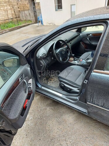 Mercedes C 220 2000, 225,000 km - 2.2 l - Bakı
