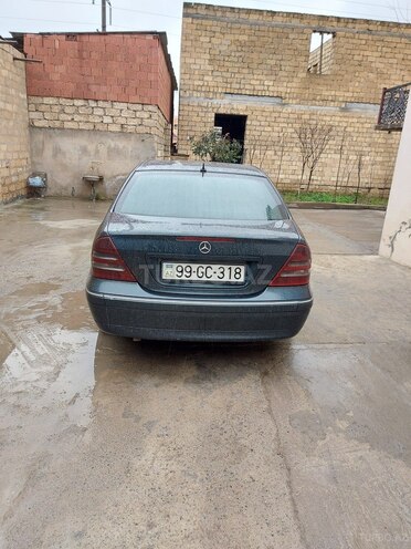 Mercedes C 220 2000, 225,000 km - 2.2 l - Bakı