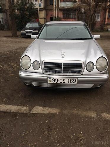 Mercedes E 200 1998, 340,000 km - 2.0 l - Gəncə