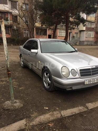 Mercedes E 200 1998, 340,000 km - 2.0 l - Gəncə