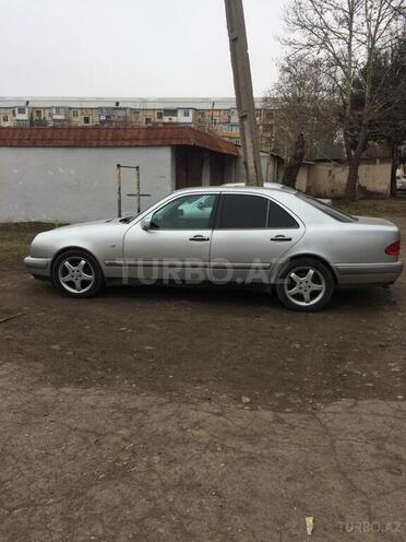 Mercedes E 200 1998, 340,000 km - 2.0 l - Gəncə